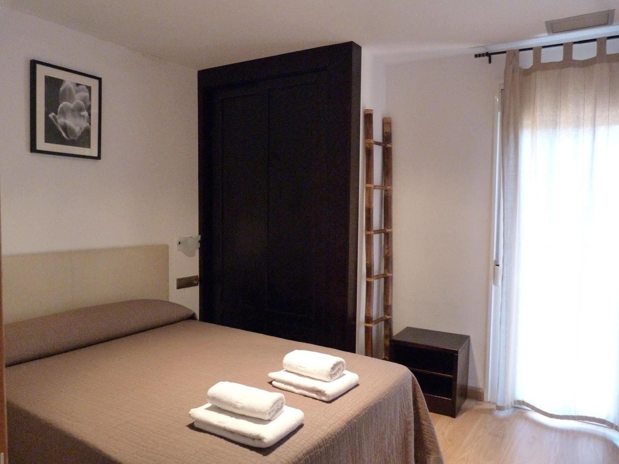Puerta De Ordesa Apartment *